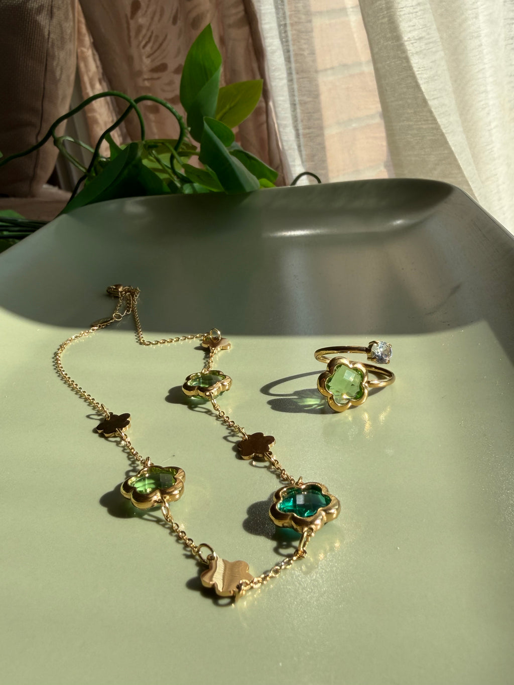 COLLANA FLORÁ