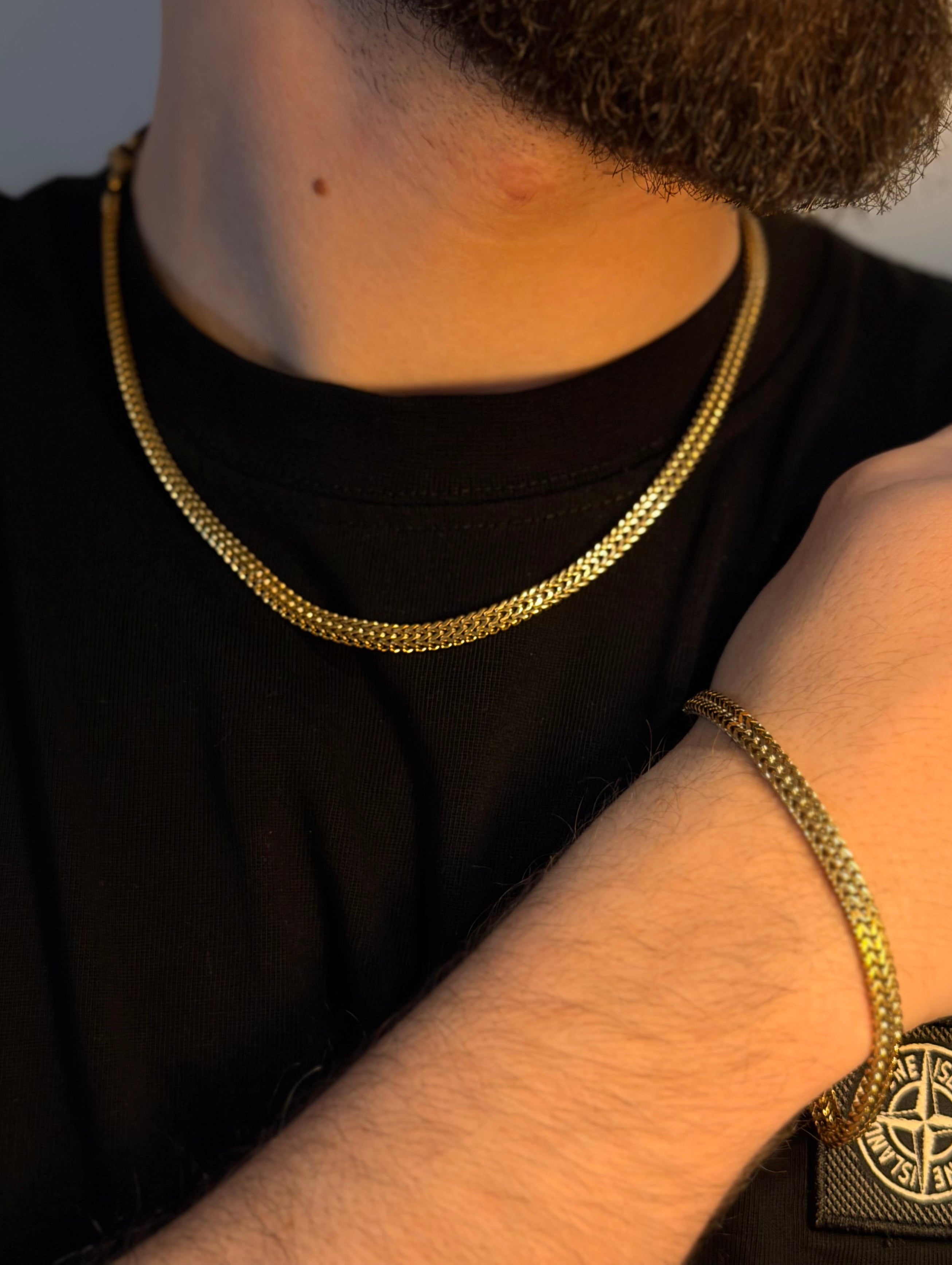 BRACCIALE PAUL