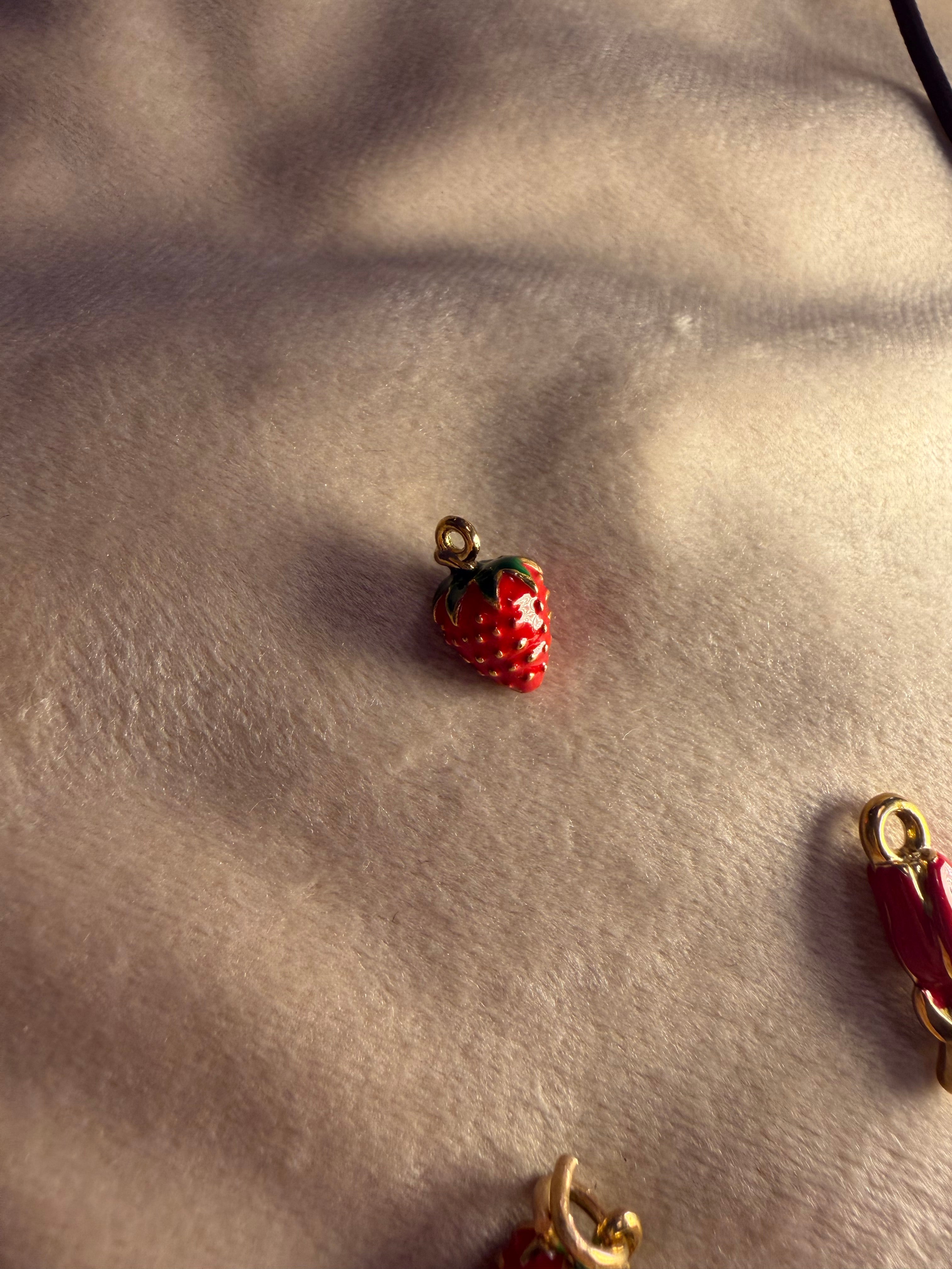 CHARM FRAGOLINA