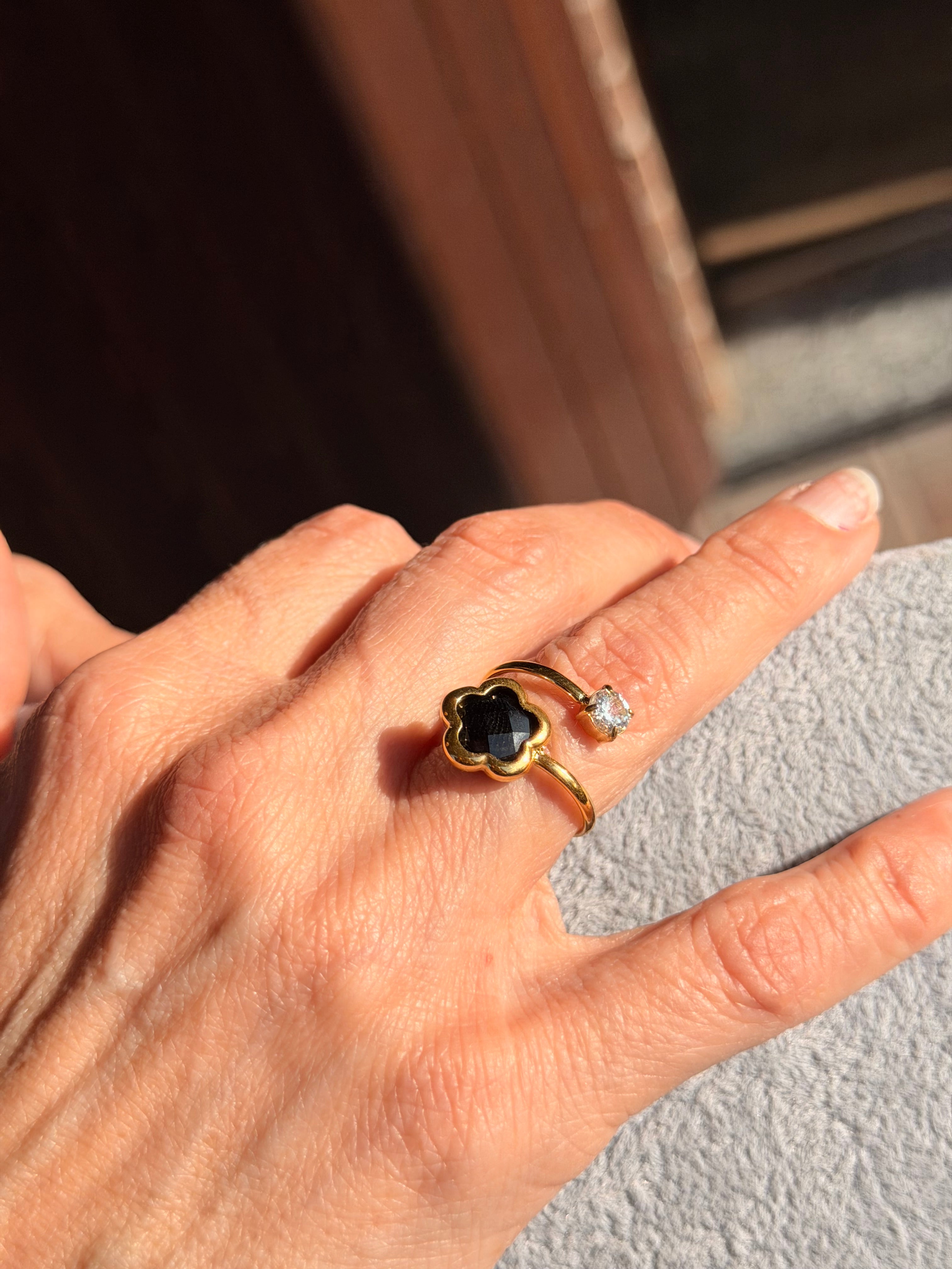 ANELLO FLORÁ
