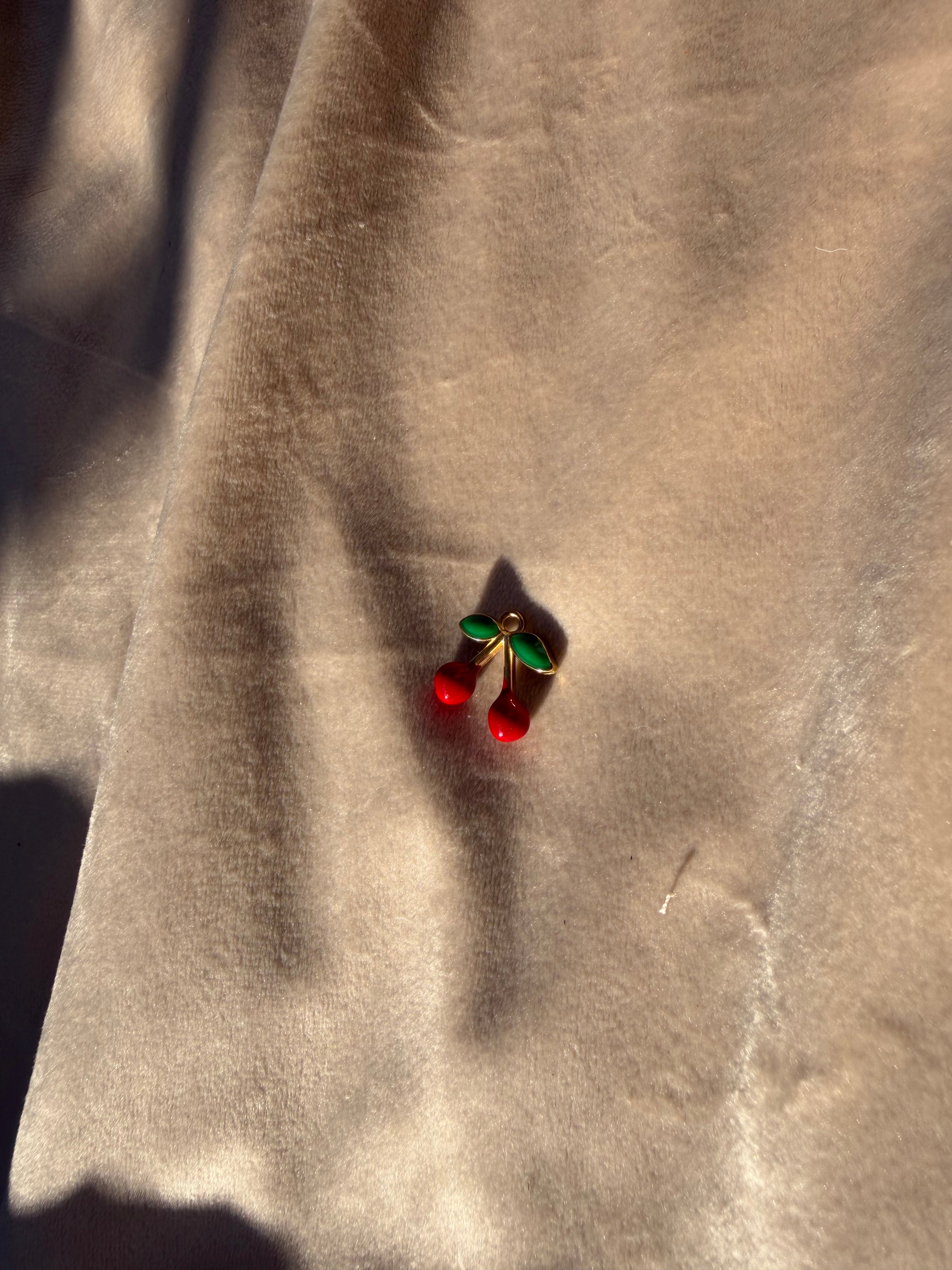 CHARM CHERRY