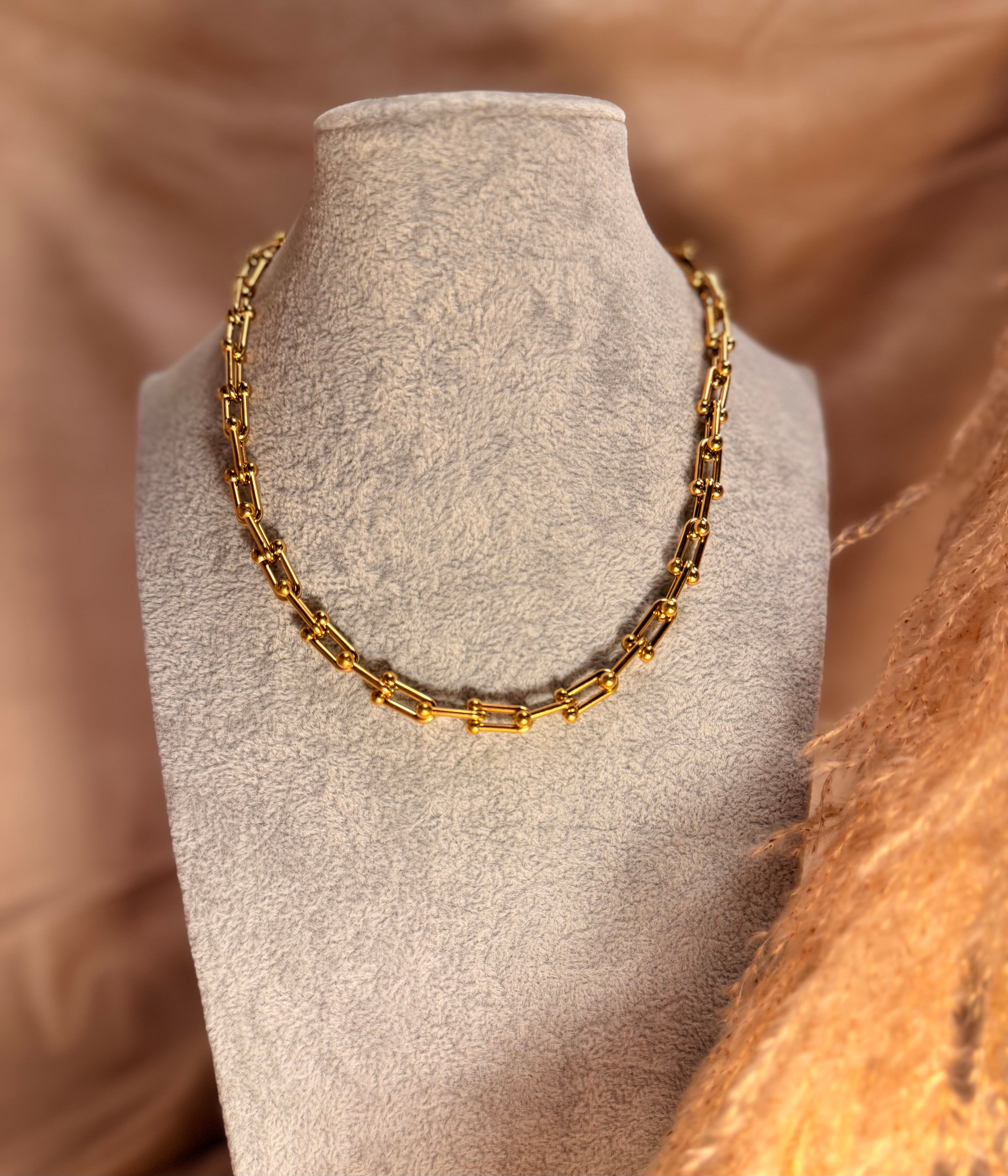 COLLANA VICTORIE